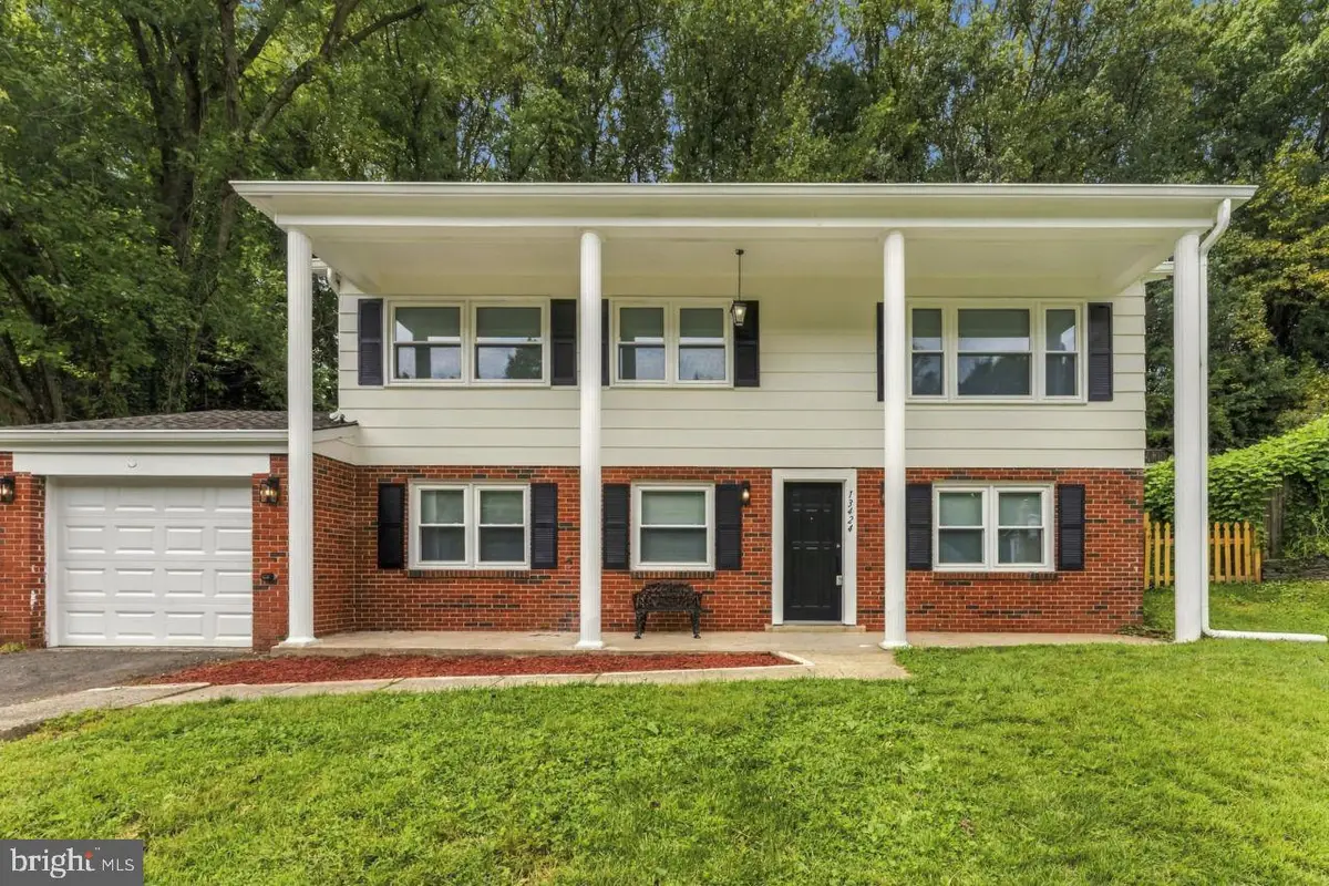 13424 Kingsman Rd, Woodbridge, VA 22193 - #1