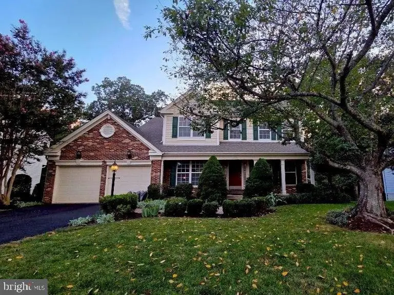 13732 Bridlewood Dr, Gainesville, VA 20155 - #1