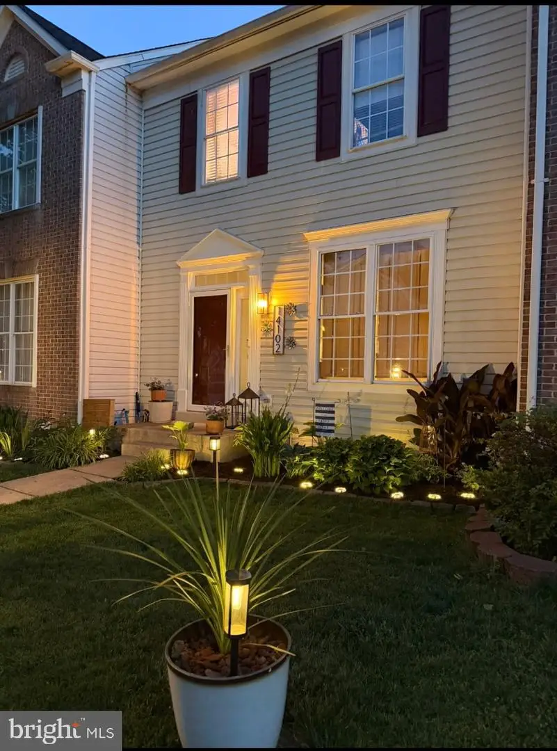 14102 Madrigal Dr, Woodbridge, VA 22193 - #1