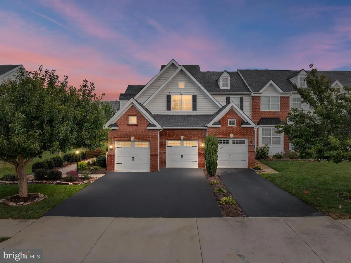 15438 Painters Cove Way, Haymarket, VA 20169 - #1
