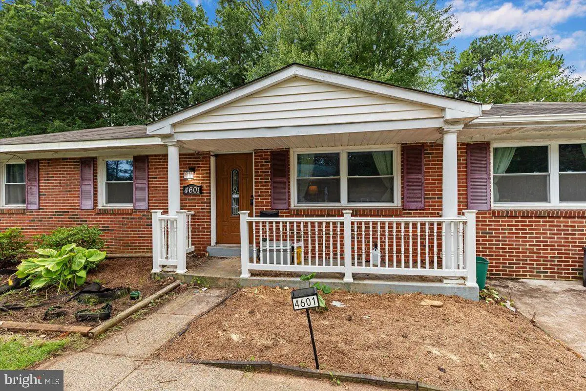 4601 Eastlawn Ave, Woodbridge, VA 22193 - #1
