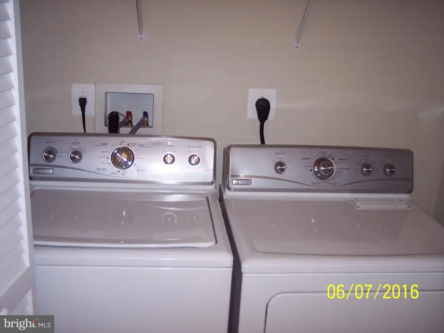 731 Chevington Ct, Woodbridge, VA 22191 - #3