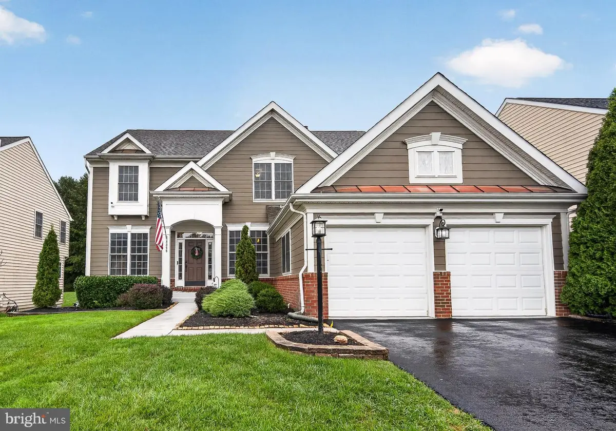8358 Mineral Springs Dr, Manassas, VA 20112 - #1