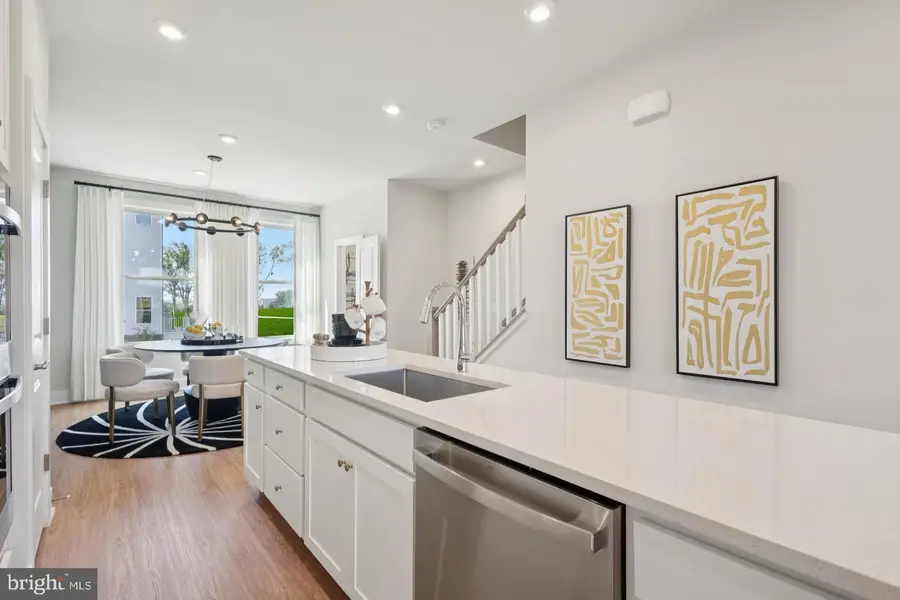 3742 District Dr, Woodbridge, VA 22193 - #3