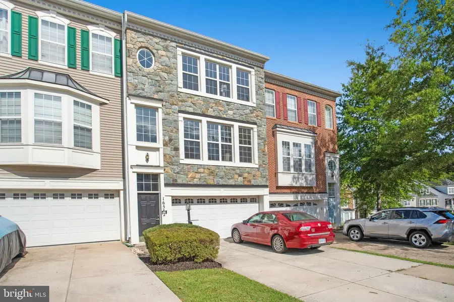 16562 Bramblewood Ln, Woodbridge, VA 22191 - #2