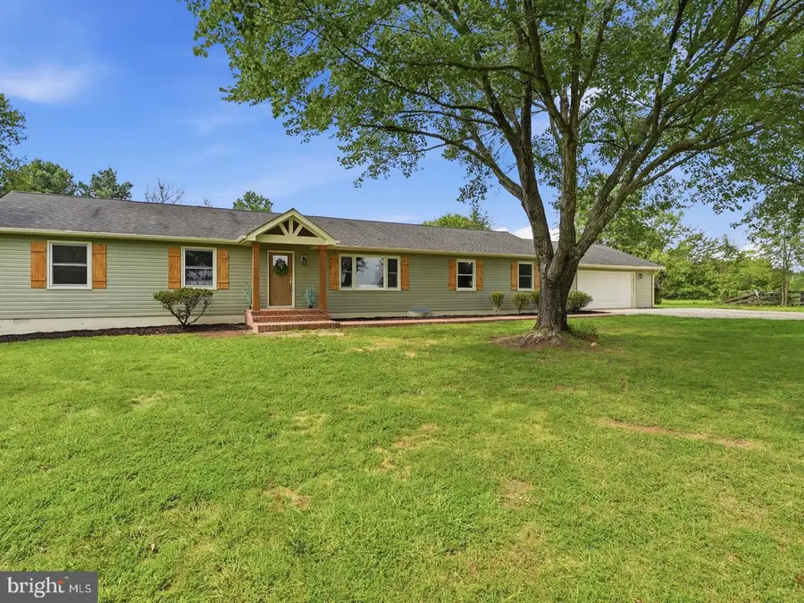 14007 Fitzwater Dr, Nokesville, VA 20181 - #2
