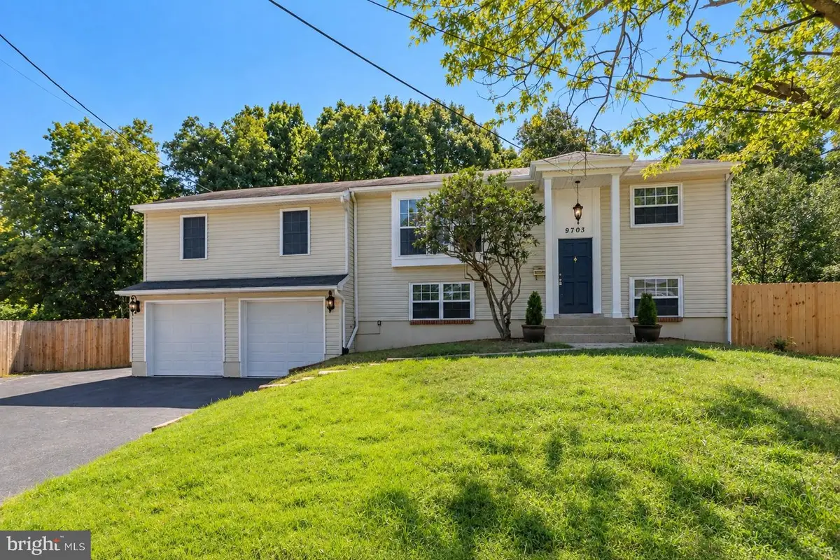 9703 Fairmont Ave, Manassas, VA 20109 - #1