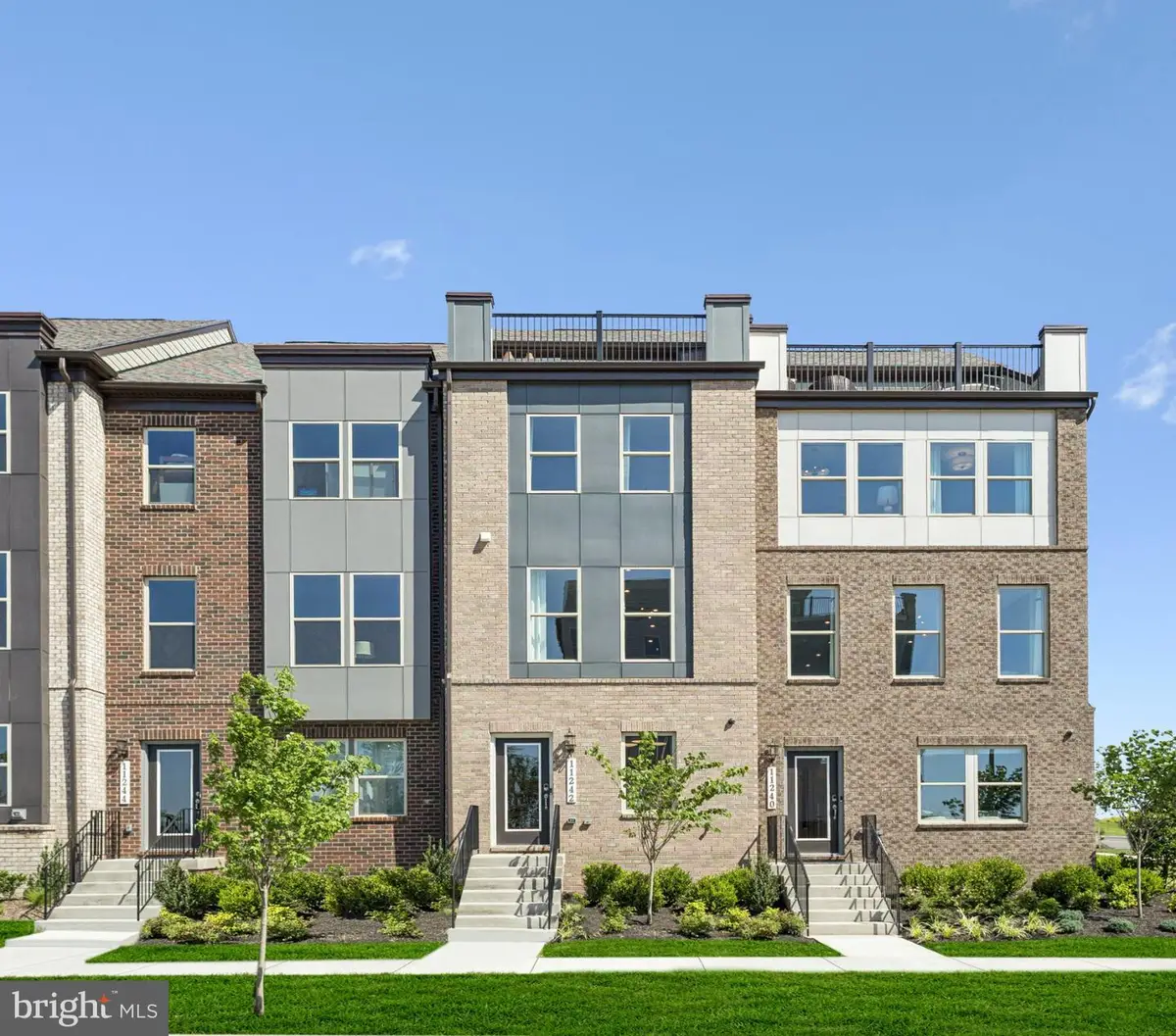 8846 Curie St, Manassas, VA 20109 - #1