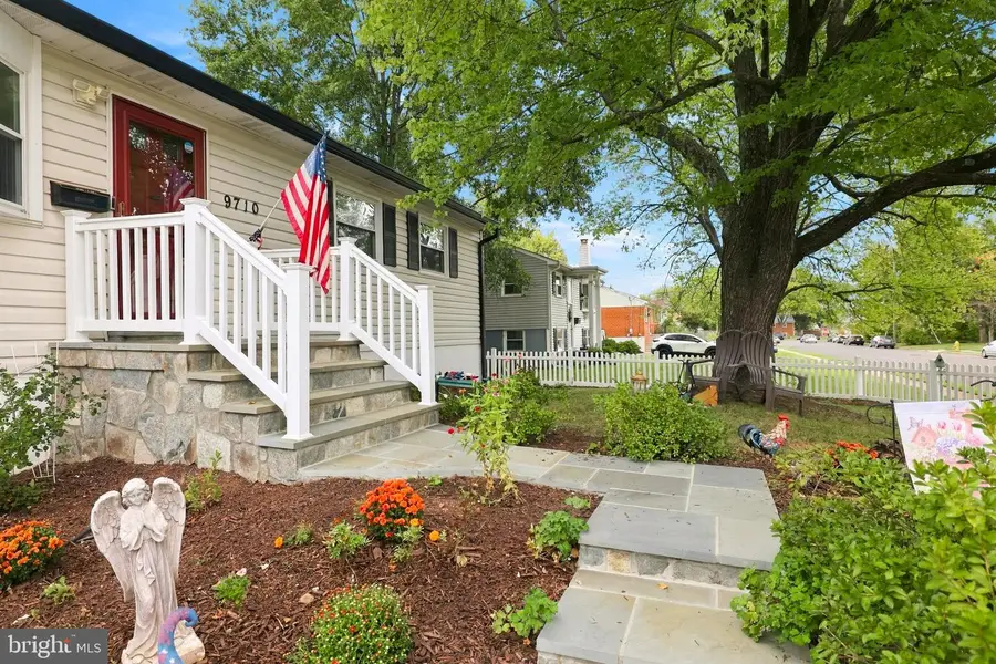 9710 Damascus Dr, Manassas, VA 20109 - #3
