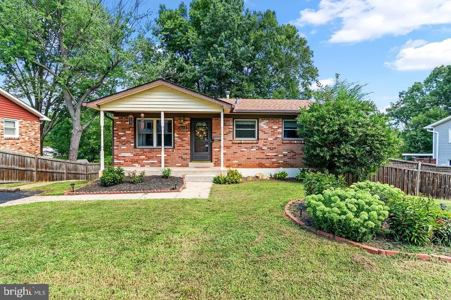 4518 Evansdale Rd, Woodbridge, VA 22193 - #2
