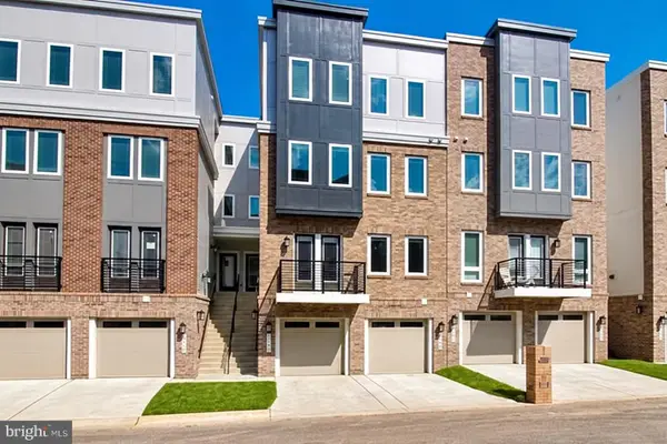 1364 Rail Stop Dr, WOODBRIDGE, VA 22191