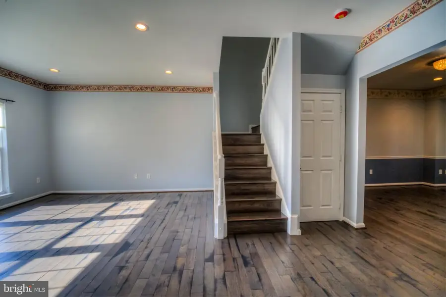 14100 Carmody Pl, Woodbridge, VA 22193 - #3