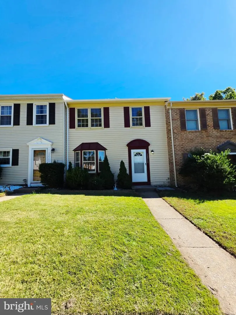 12311 Woodlawn Ct, Woodbridge, VA 22192 - #2