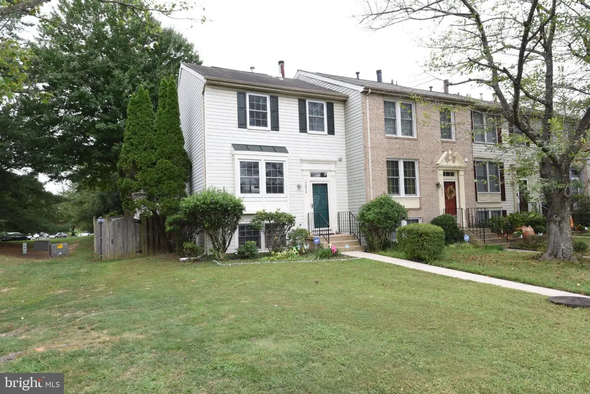 12824 Frontier Ln, Woodbridge, VA 22192 - #1