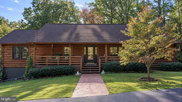 4251 Bear Hollow Trl, HAYMARKET, VA 20169