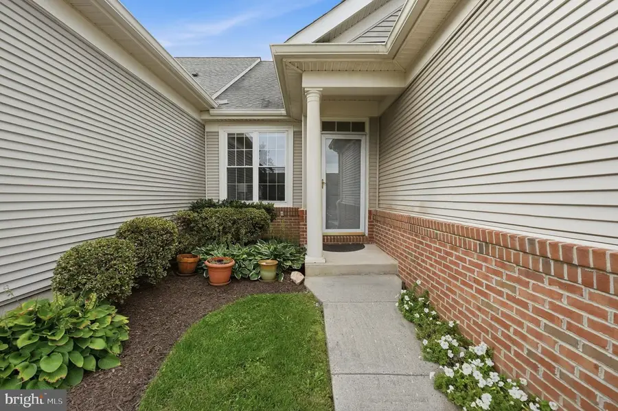 13705 Longmeade Ct, Gainesville, VA 20155 - #3