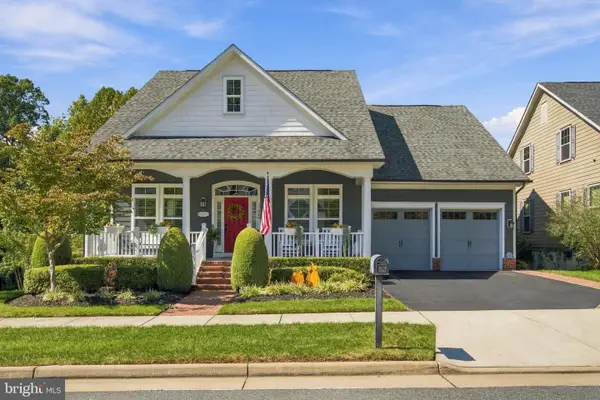 17080 Silver Arrow Dr, DUMFRIES, VA 22026