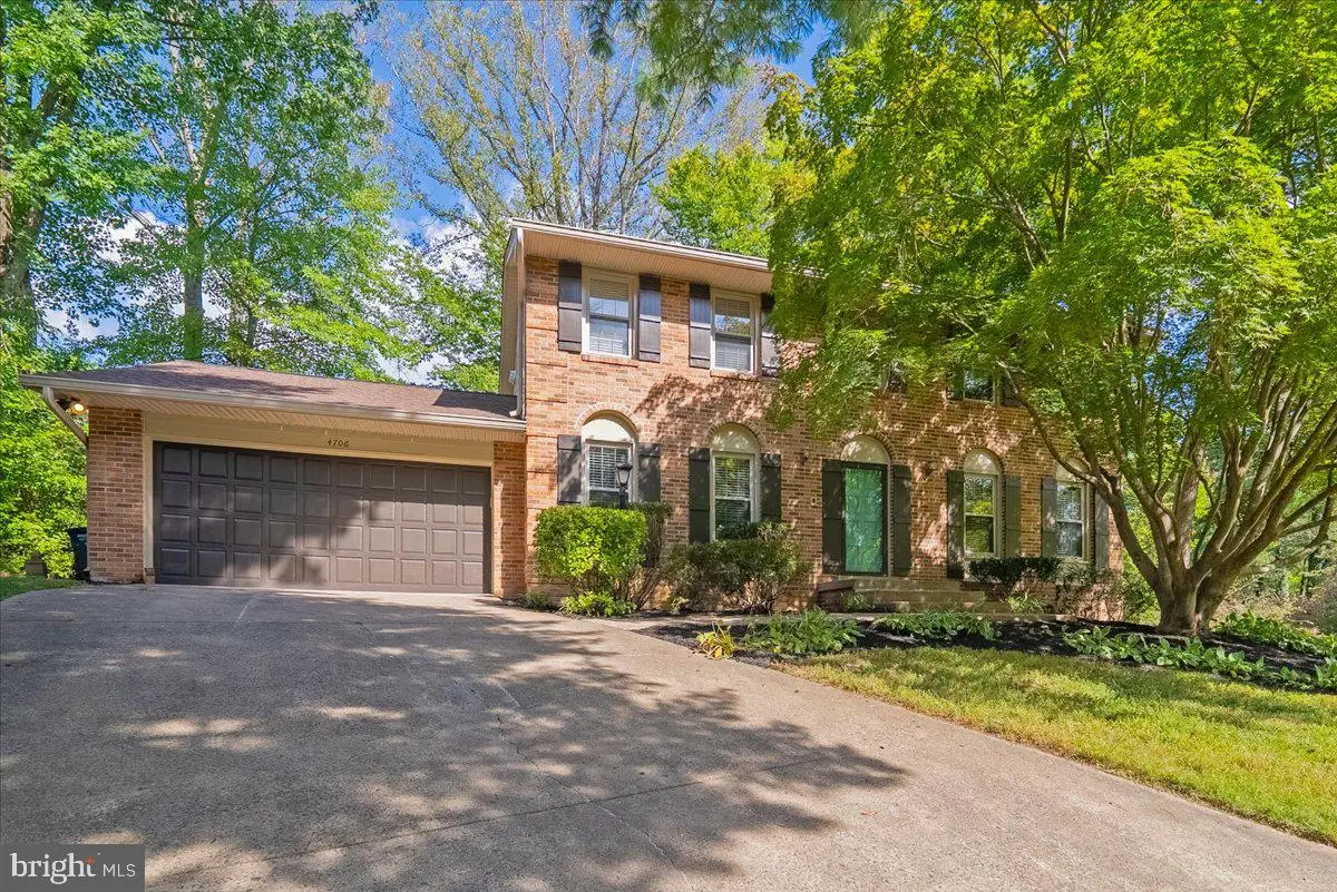 4706 Pinecrest Ct, Dumfries, VA 22025 - #1