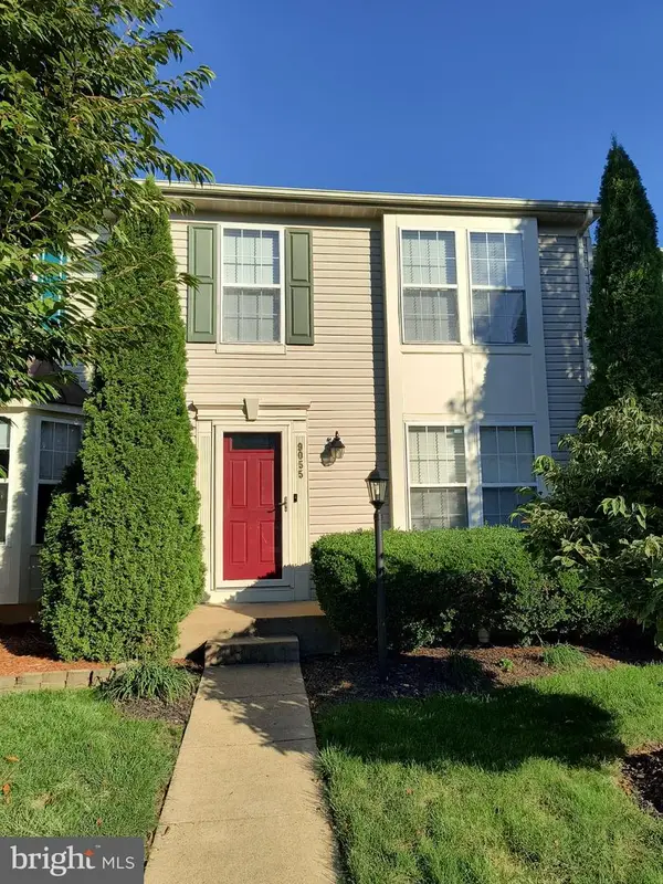 9055 Falcon Glen Ct, BRISTOW, VA 20136