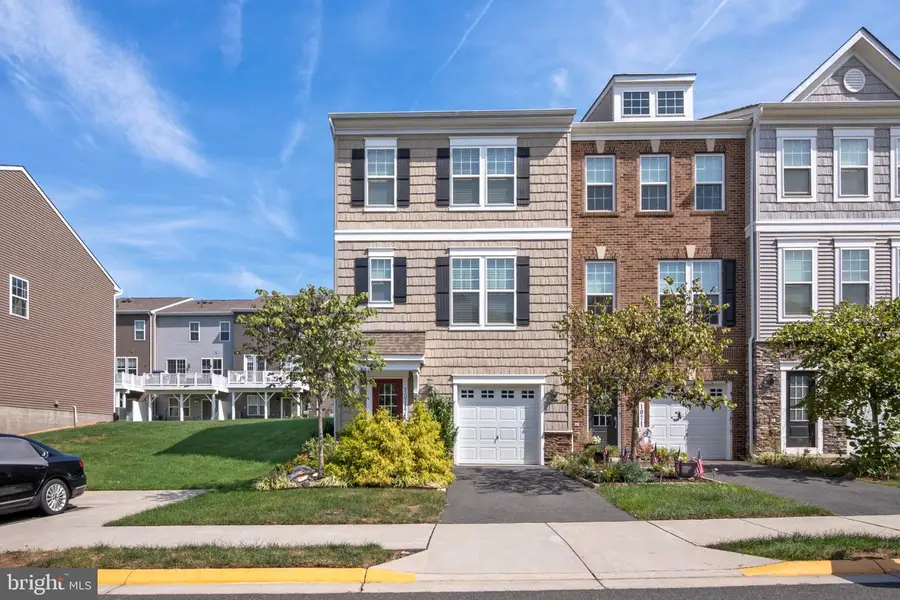 10717 Shadewell Spring Way, Manassas, VA 20112 - #2