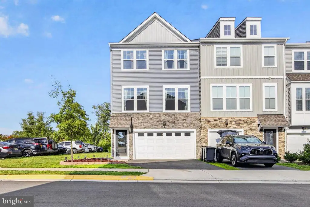 10537 Waterbury Woods Way, Manassas, VA 20112 - #1
