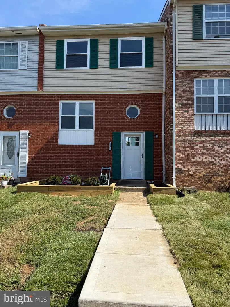14817 Cherrydale Dr, Woodbridge, VA 22193 - #1
