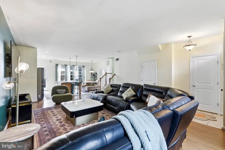 9224 Alvyn Lake Cir, Bristow, VA 20136 - #3