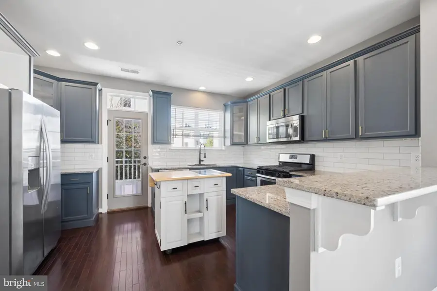 8114 Essex Grove Way, Manassas, VA 20111 - #2