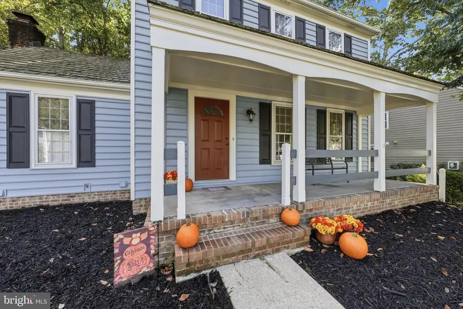 11979 Farrabow Ln, Woodbridge, VA 22192 - #2