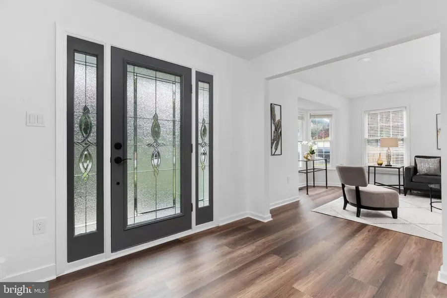 15062 Greenmount Dr, Woodbridge, VA 22193 - #2