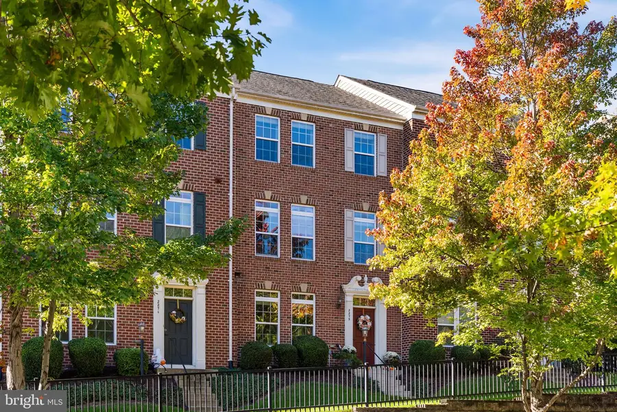 2275 Merseyside Dr, Woodbridge, VA 22191 - #2
