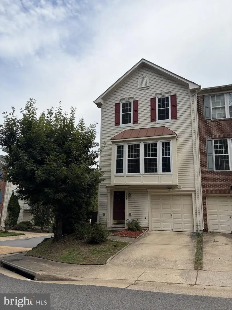 1265 Corbett Pl, Woodbridge, VA 22191 - #1