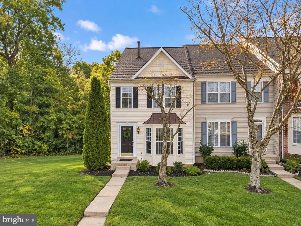 4461 Torrence Pl, Woodbridge, VA 22193 - #1