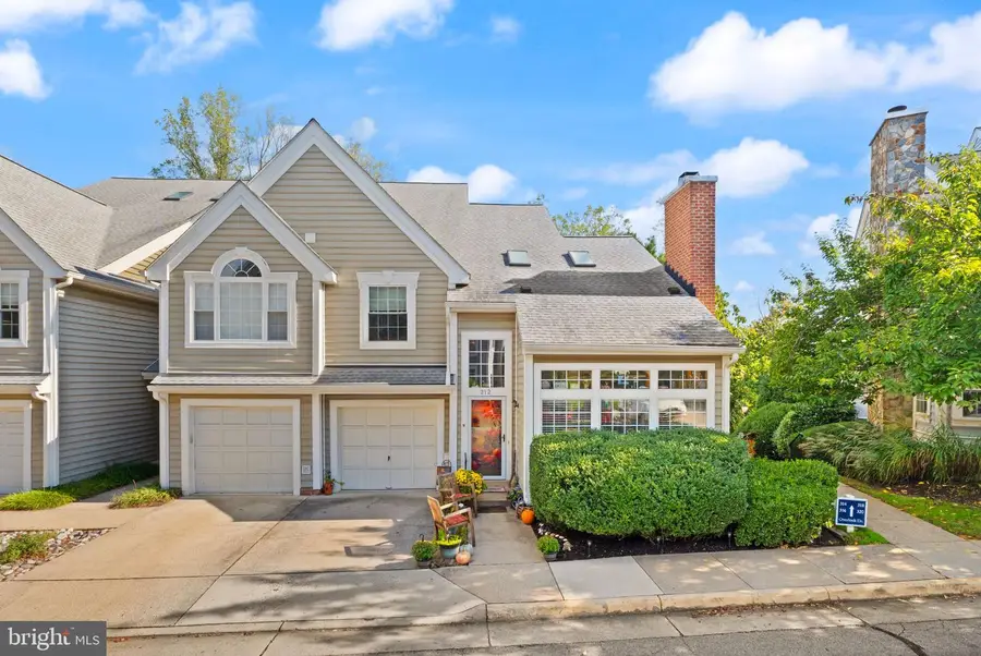 312 Overlook Dr, Occoquan, VA 22125 - #2