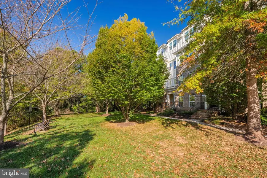 7094 Little Thames Dr, Gainesville, VA 20155 - #3