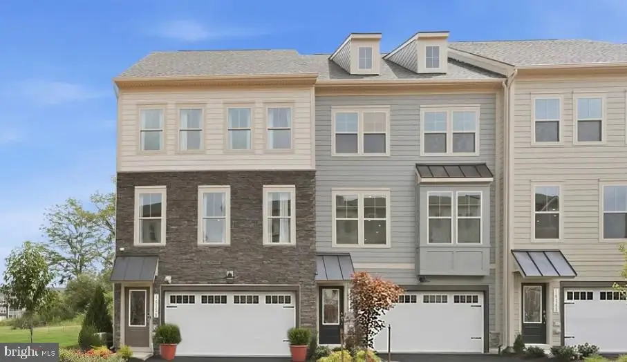 14175 Slate St, Woodbridge, VA 22193 - #1