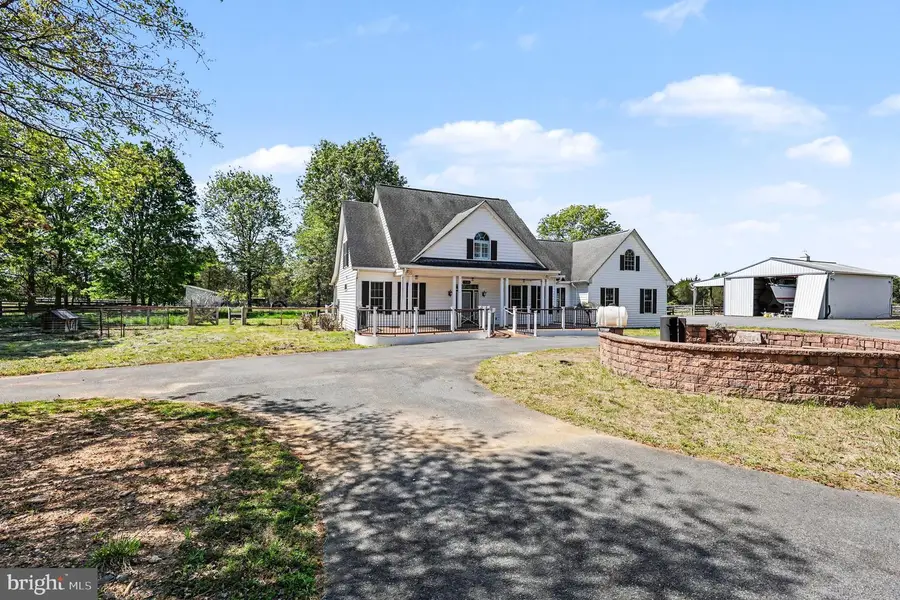 13335 Hershey Dr, Nokesville, VA 20181 - #2