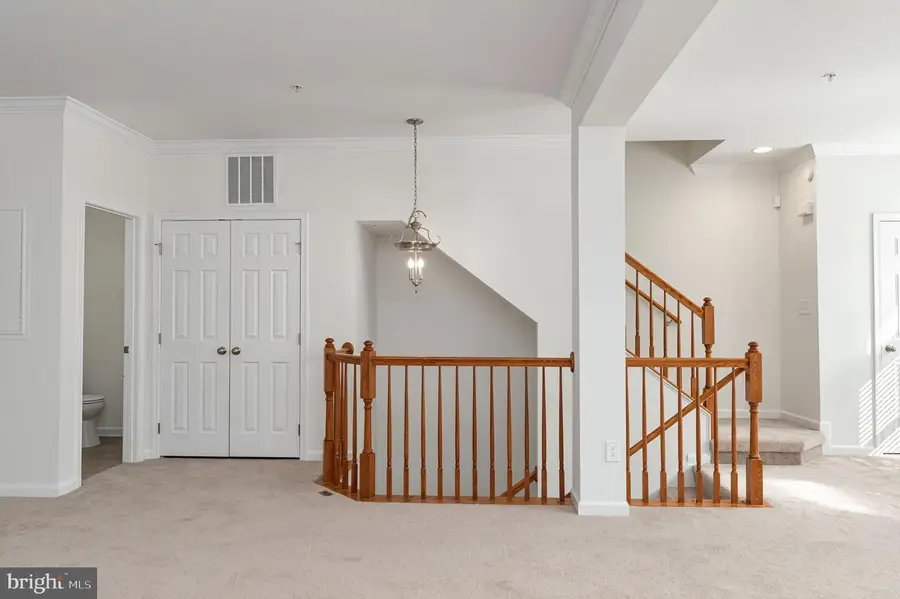2625 Eastbourne Dr, Woodbridge, VA 22191 - #3