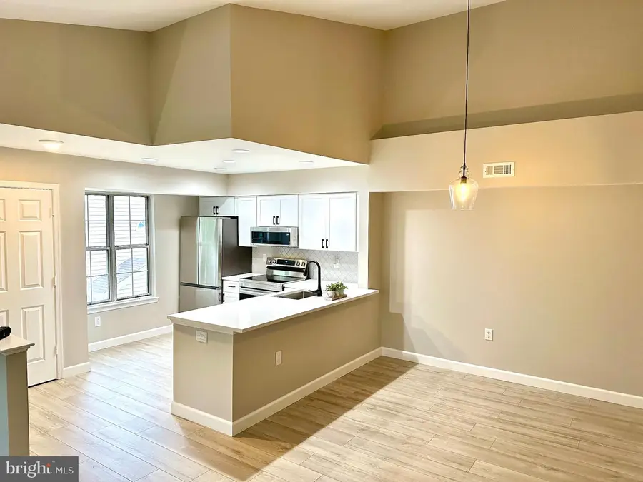 7860 Waverley Mill Ct, Gainesville, VA 20155 - #3