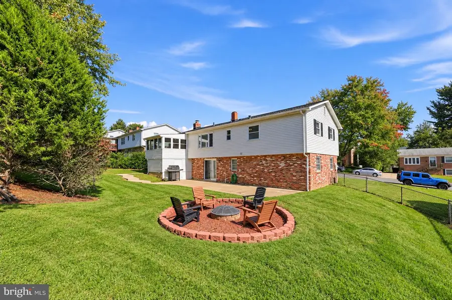 14606 Danville Rd, Woodbridge, VA 22193 - #3