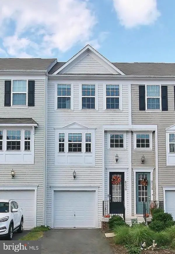 8230 Heritage Crossing Ct, MANASSAS, VA 20109