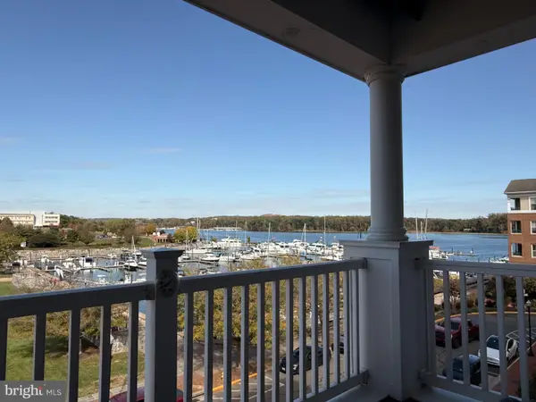 525 Belmont Bay Dr #306, WOODBRIDGE, VA 22191