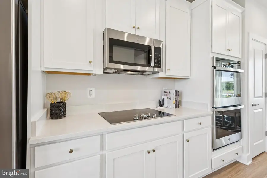 3760 District Dr, Woodbridge, VA 22193 - #3