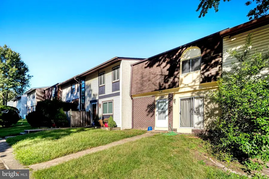 12677 Castile Ct, Woodbridge, VA 22192 - #2