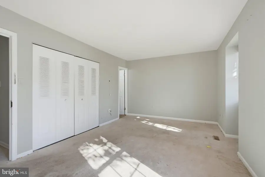 1952 Mariner Ln, Woodbridge, VA 22192 - #3