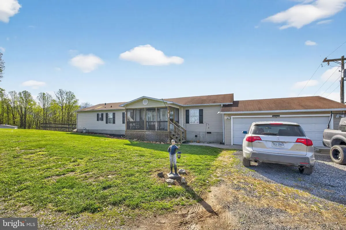 355 Clan Alpine Way, Glasgow, VA 24555 - #1