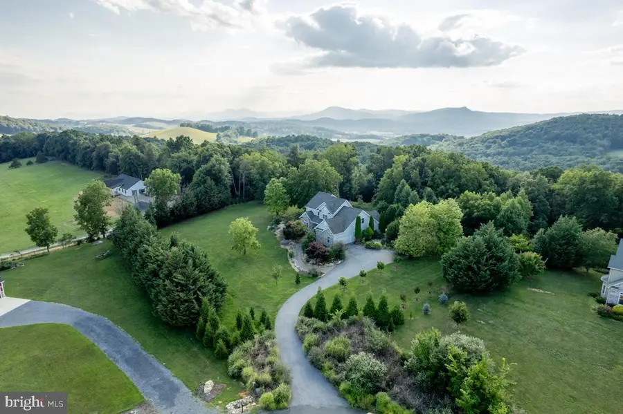 190 Ridgemore Dr, Raphine, VA 24472 - #2