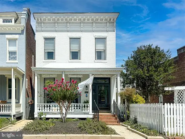 2422 W Main St, RICHMOND, VA 23220