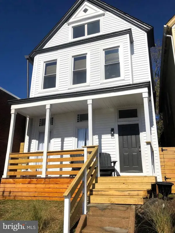 1910 W Main St, RICHMOND, VA 23220