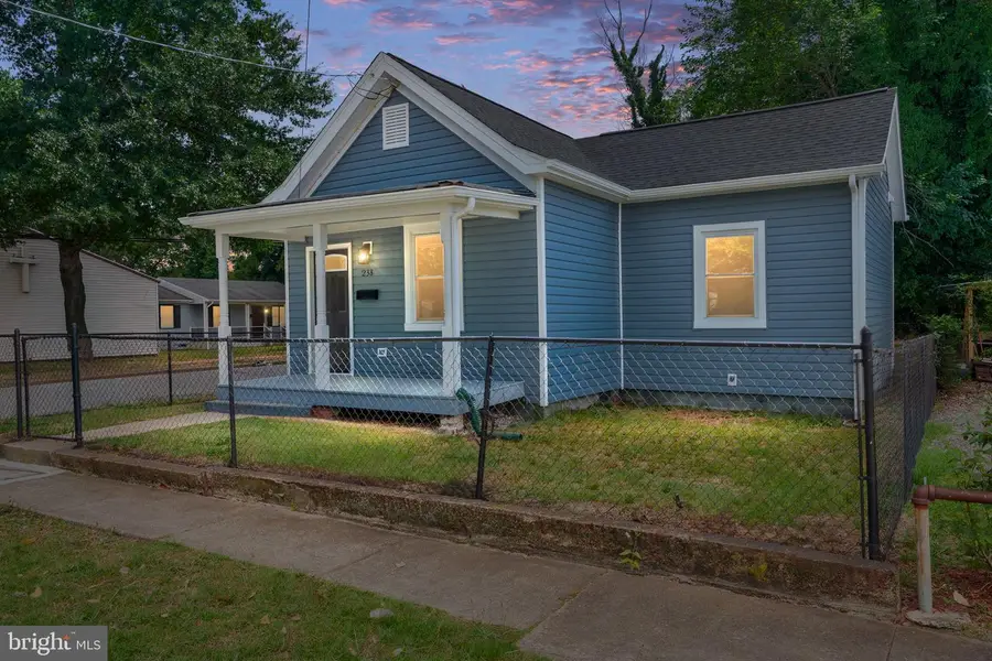 238 E 36th St, Richmond, VA 23224 - #3